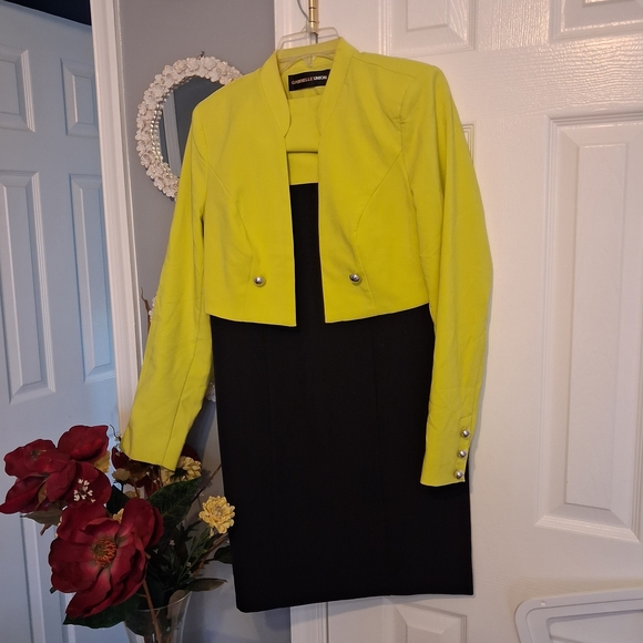 connected apparel Dresses & Skirts - Connected Apparel Black Dress with Vibrant Yellow Jacket